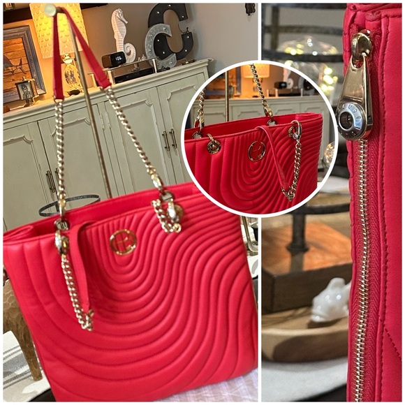 henri bendel Handbags - HENRI BENDEL No. 7 Quilted, Expandable Zip Tote in Pink Lambskin Leather EUC